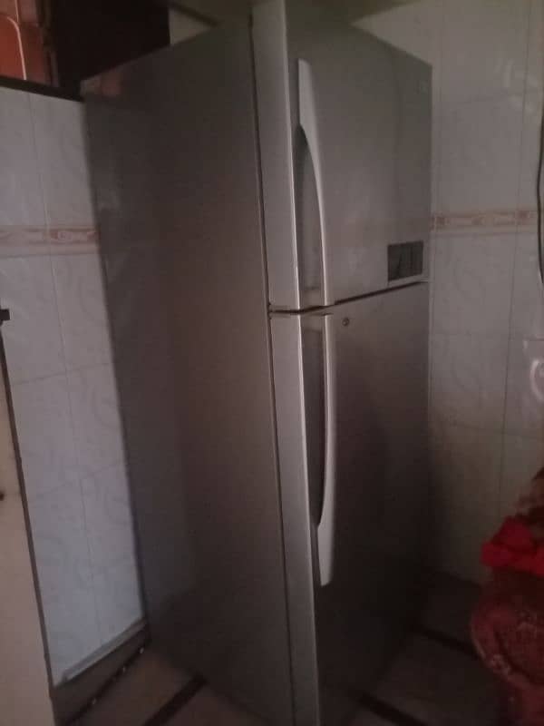 LG fridge non-feroz price 80000 call 03182879403 0