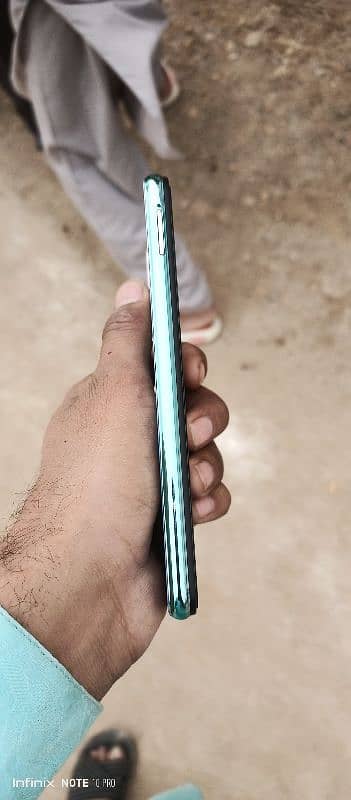 vivo y17 All oky box Sath hai charging nahi Whatsapp 03407773384 1