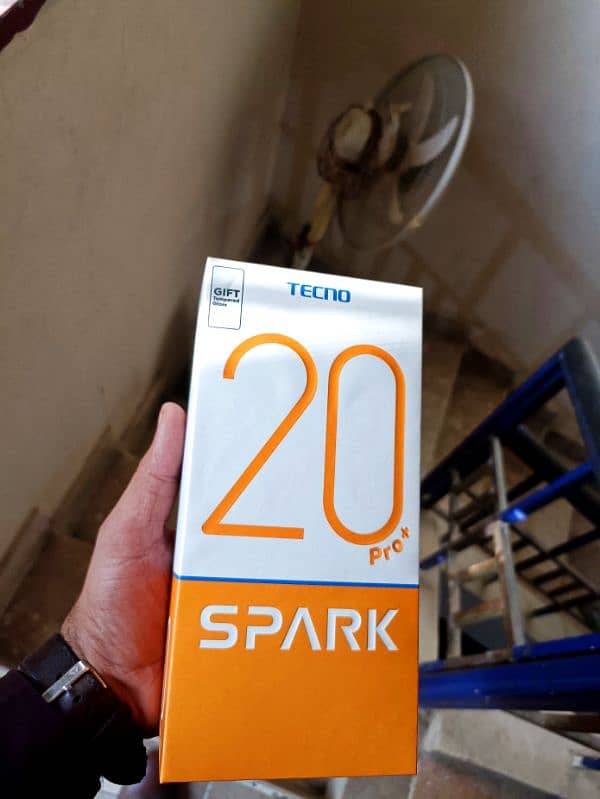 Tecno Spark 20 Pro + 8