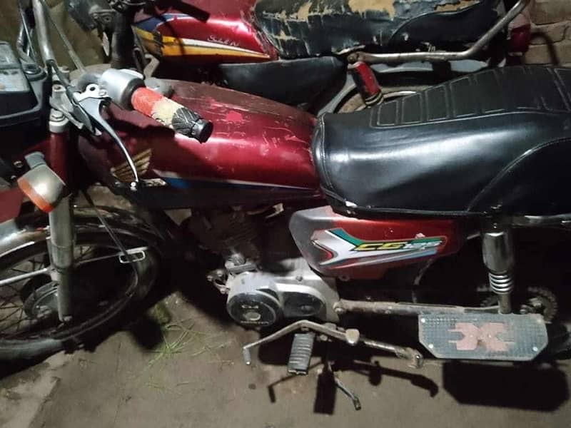 honda 125 low condition 6