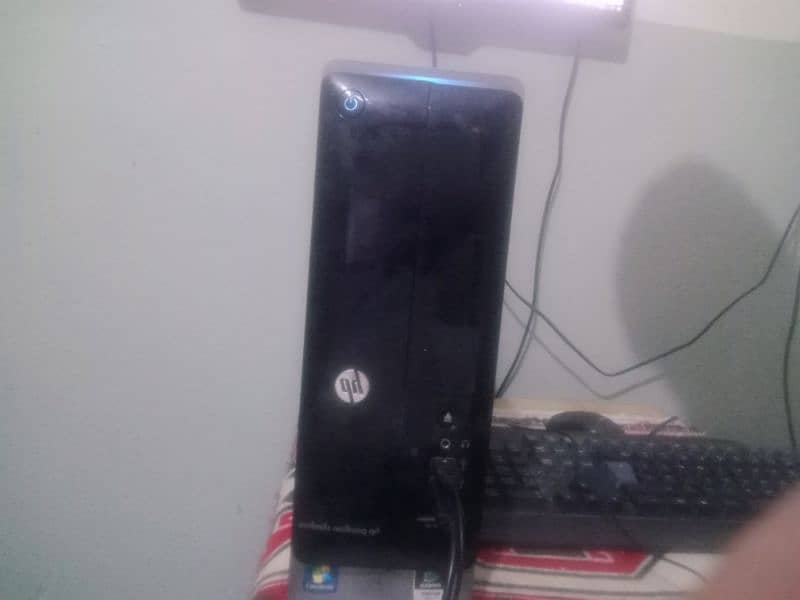 Cor I3 2nd gen 8 Gb ram 1 Gb Graphics Card ( urgent Sale ) 8