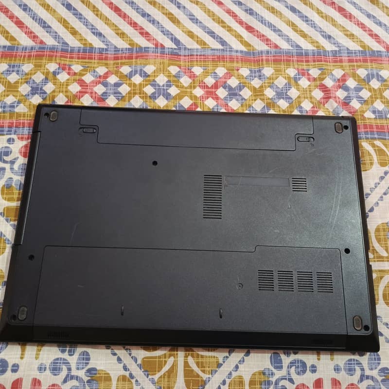 DELL Laptop 5