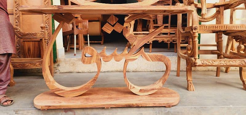 Janon-e-Ishq جنونِ عشق  console table 1