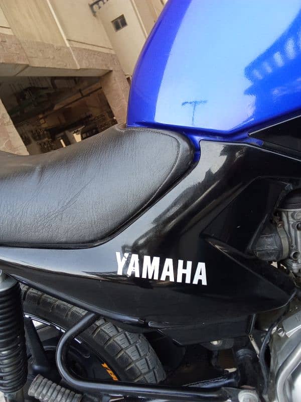 Yamaha YBR 125 model 2019 8