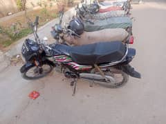 ghr ki bike ha khud ki