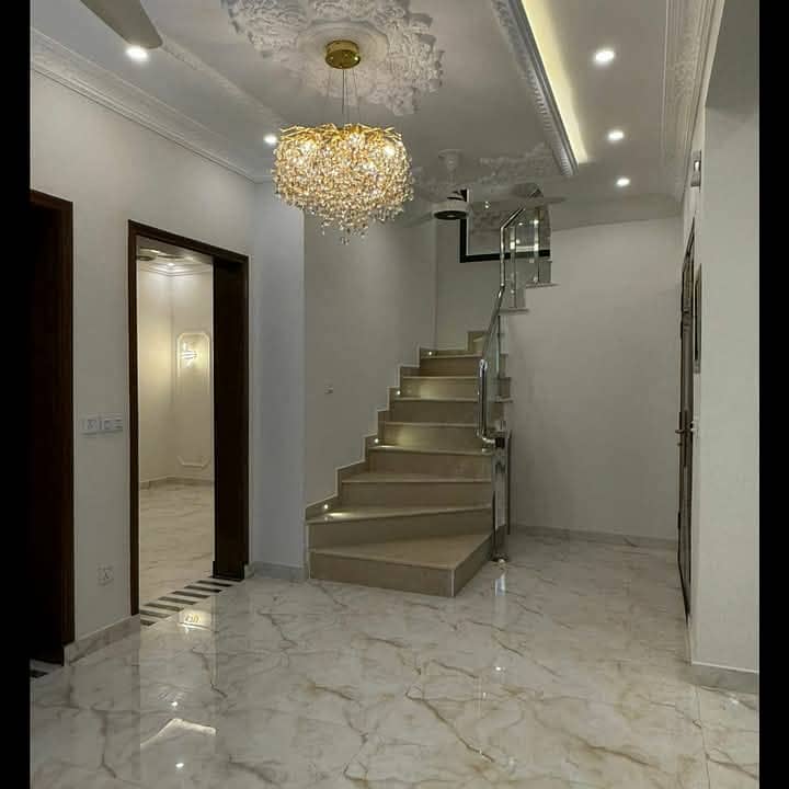 10 marla luxury house available for rent in sector C bahria town lahore 0