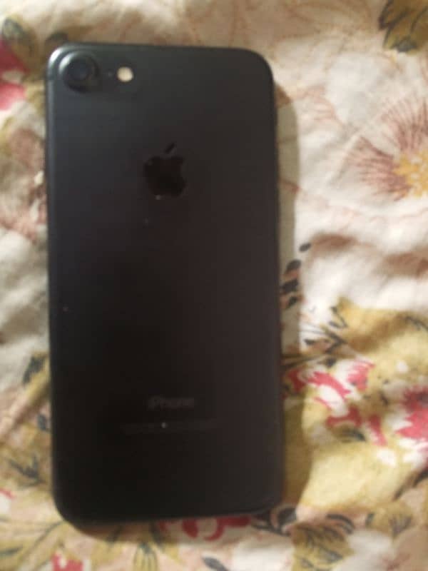 apple iphone 7/ 128Gb 4