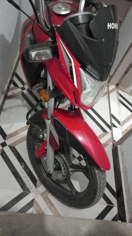 Honda cb 150f urgent sale 0