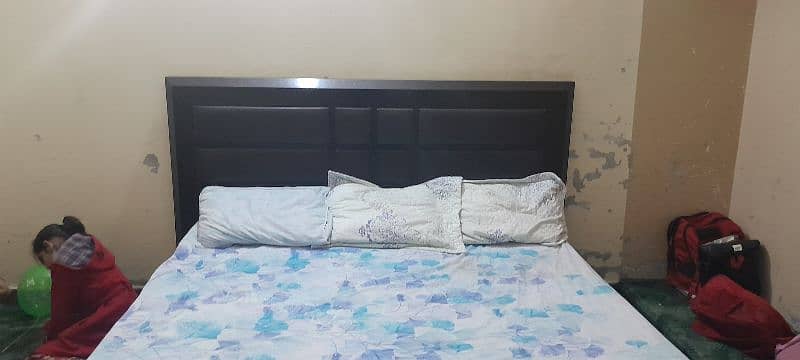 bed for sale 0