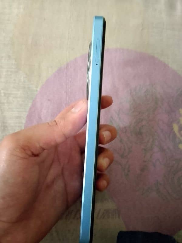 Redmi A3 4/128 In 10/10 Condition 4