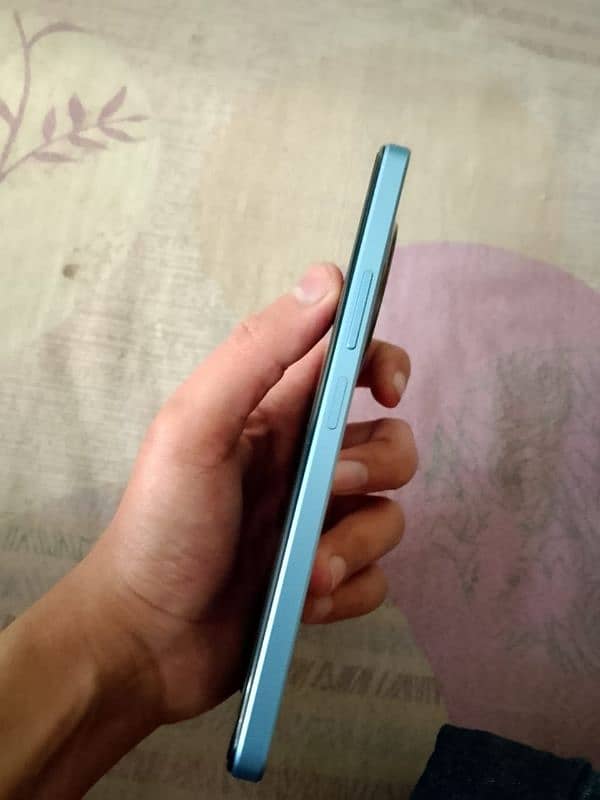 Redmi A3 4/128 In 10/10 Condition 5