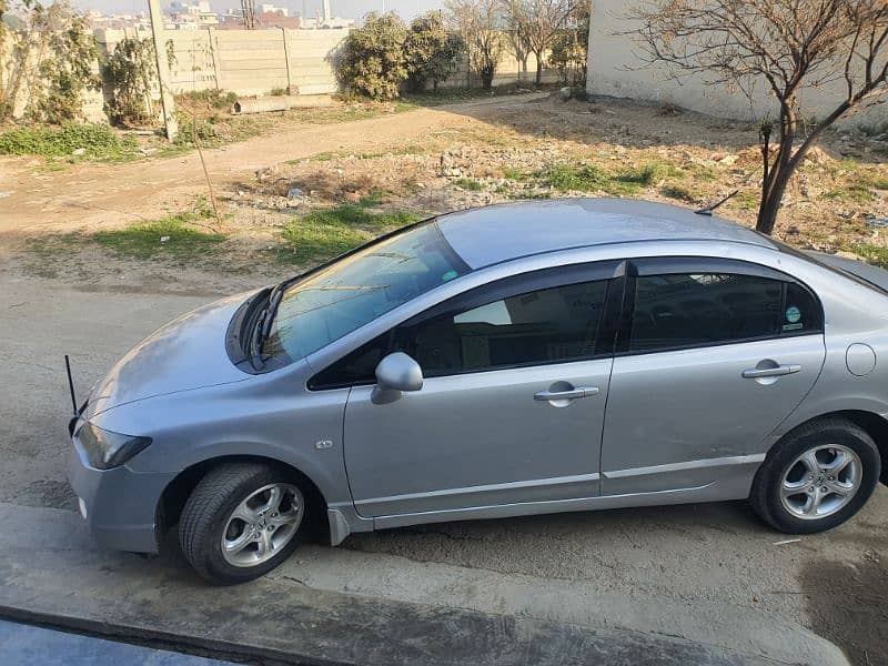 Honda Civic Hybrid 2010 4