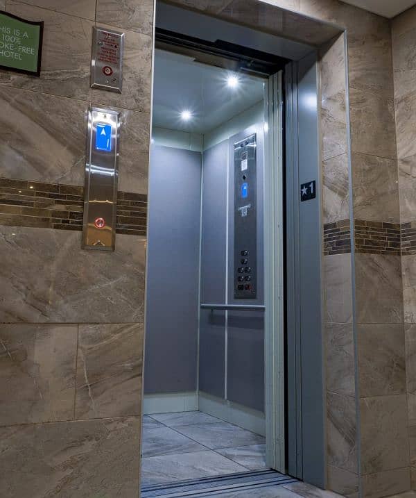 Japanese elevators / lift installation service 3