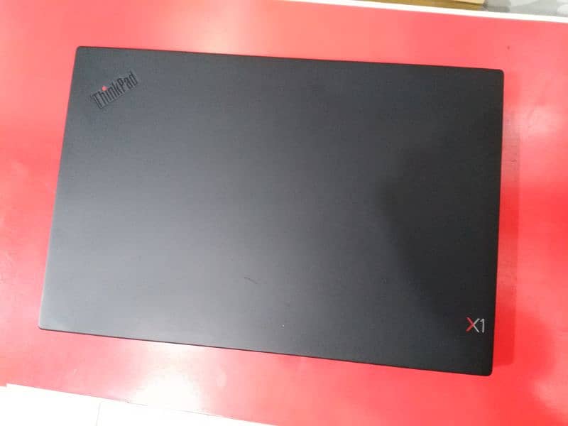 Lenovo X1 Carbon core i7 8th gen 16ram 256ssd 1