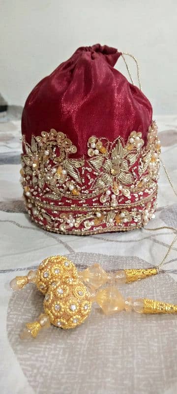 bridal lehanga with pouch 4