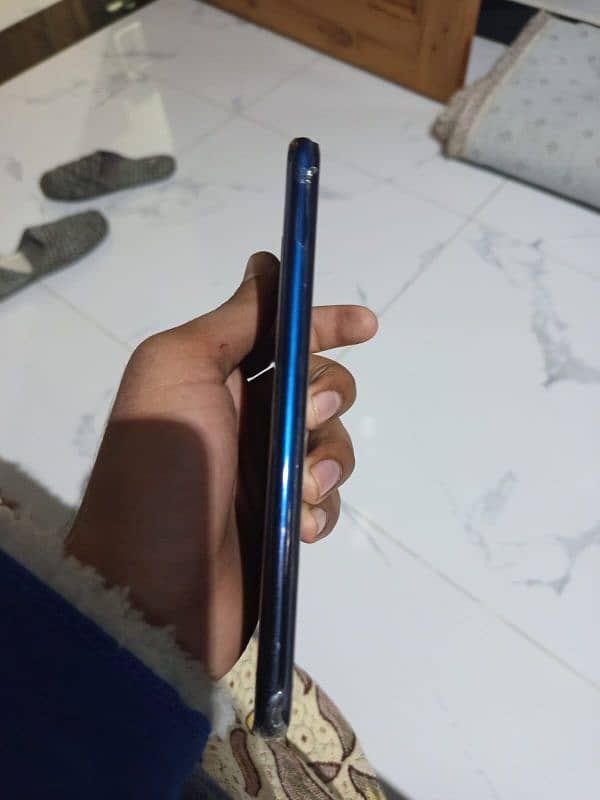 vivo y11  in good condition. 1