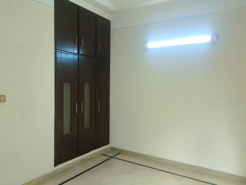 5 Marla Beautiful House Available For Rent In DHA Phase 5,Block D, Lahore Cantt. 0