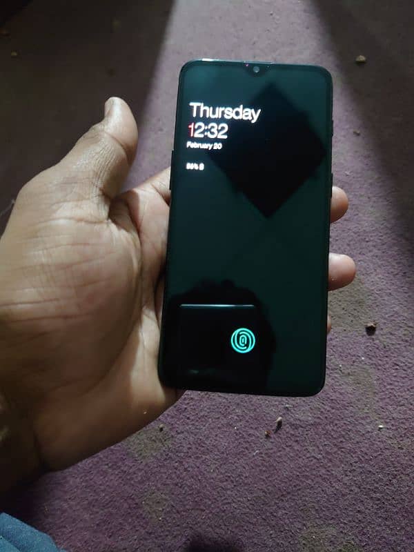 one plus 6T 8gb RAM 128GB ROOM not exchange 1