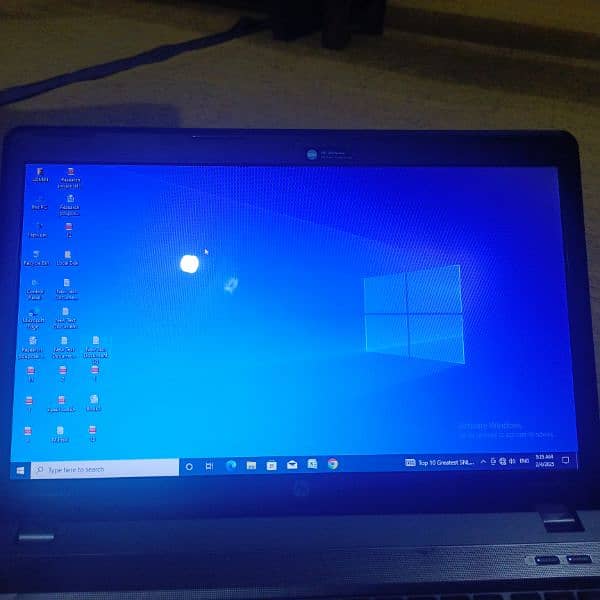 Hp Laptop 4Gb Ram And 750 gb 0