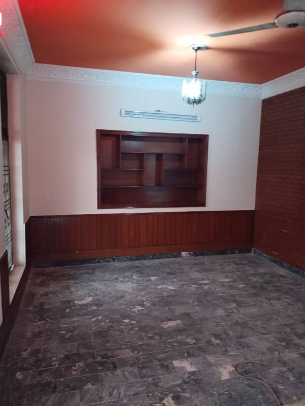 10 MARLA DOUBLE STORY HOUSE AVAILABLE FOR SALE IN FAISAL TOWN 14