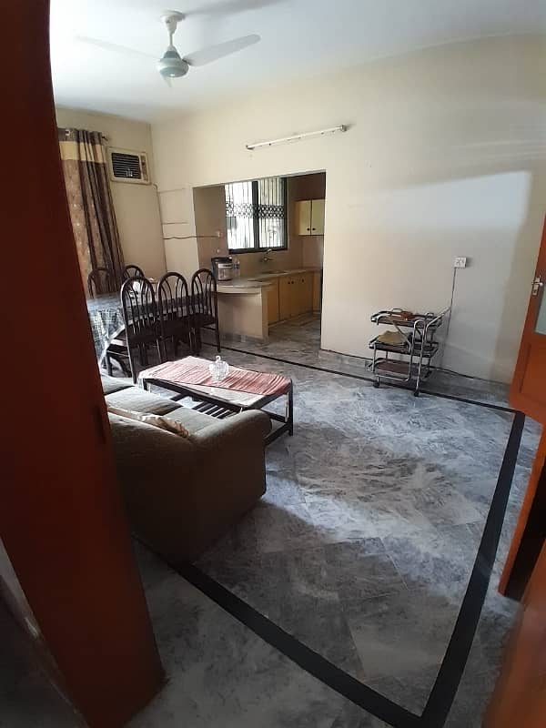 10MARLA HOUSE AWAILABLE FOR SALE IN MODEL TOWN BLOCK M 10