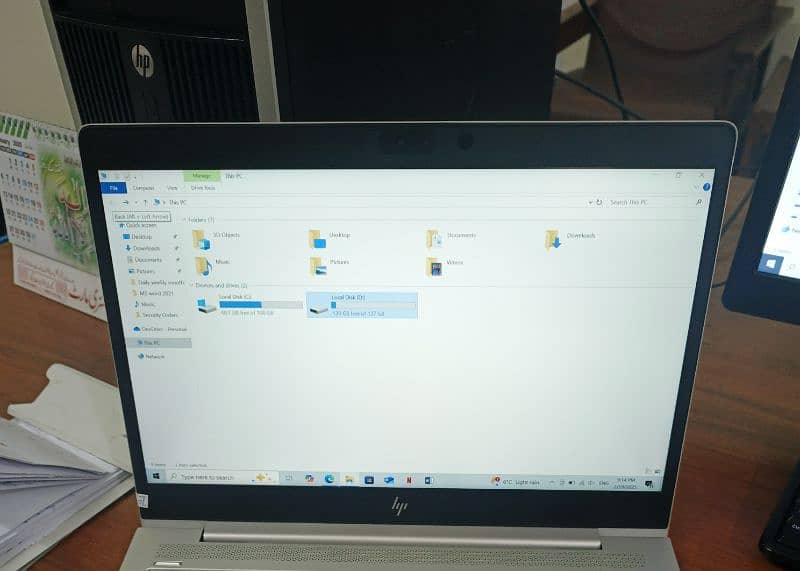 Hp laptop core i5 8th generation 840G6 16 gb rm 256 ssd 4