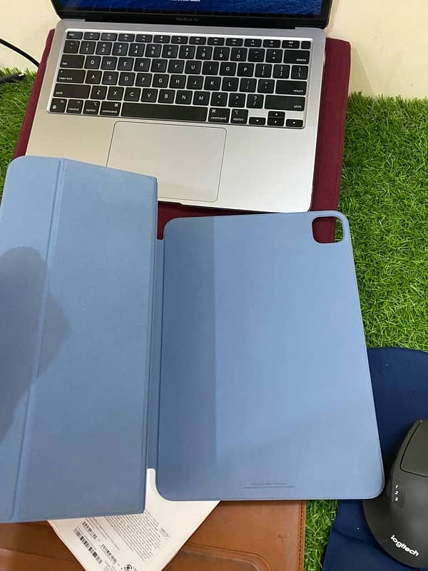 iPad Pro Smart Folio (iPad Pro 11-inch M4) Denim. 3