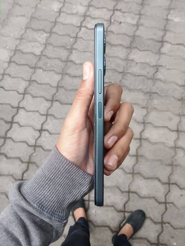 Vivo y17s 3