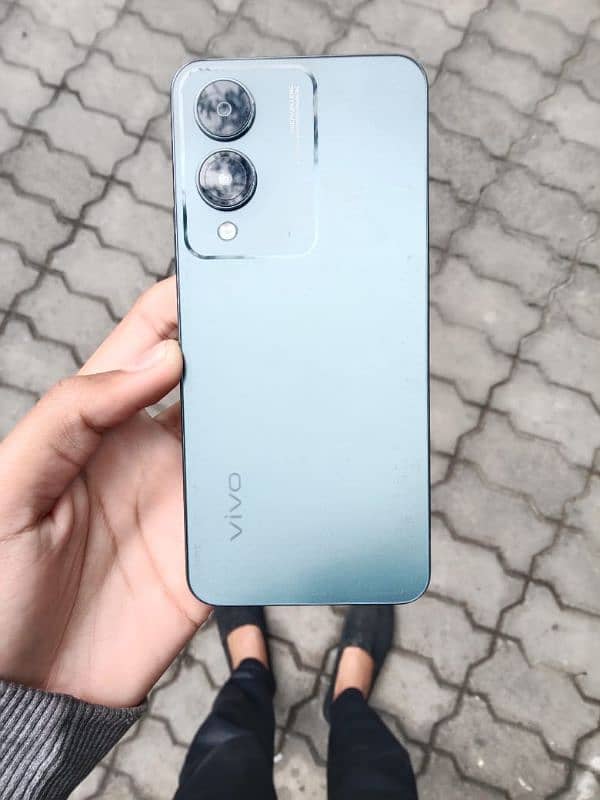 Vivo y17s 5