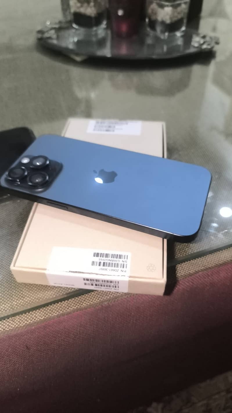 Apple iPhone 15 Pro Max 7