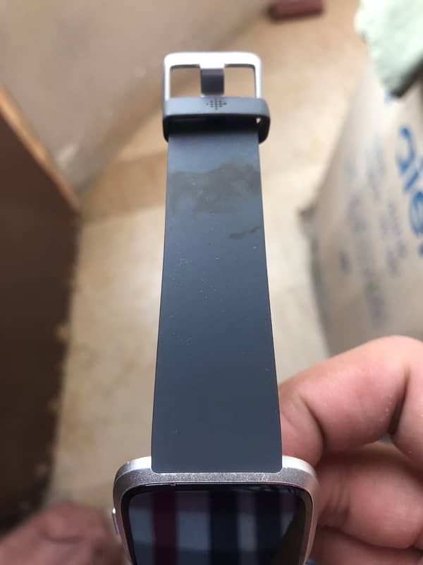 Fitbit versa lite 1