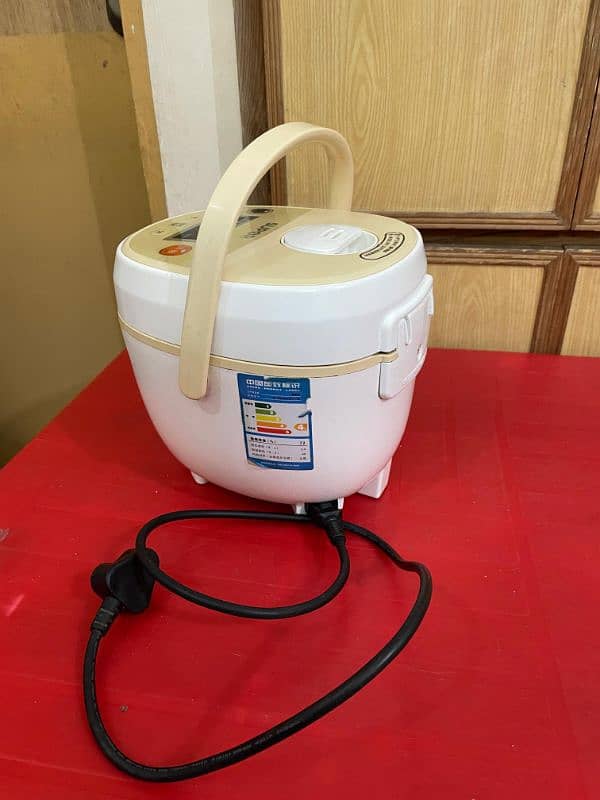 Kambrook 1.0 Litre Electric Rice Cooker 18