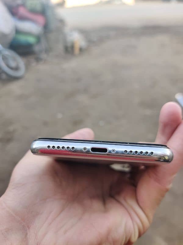 iphone X 64gb pta approved 1