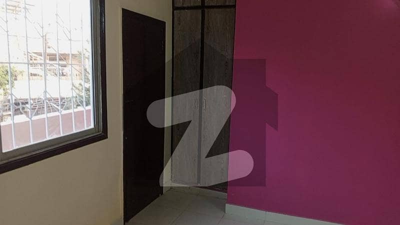 Double Storey 275 Square Yards House Available In Gulshan-E-Iqbal - Block 13-D2 For Sale 8