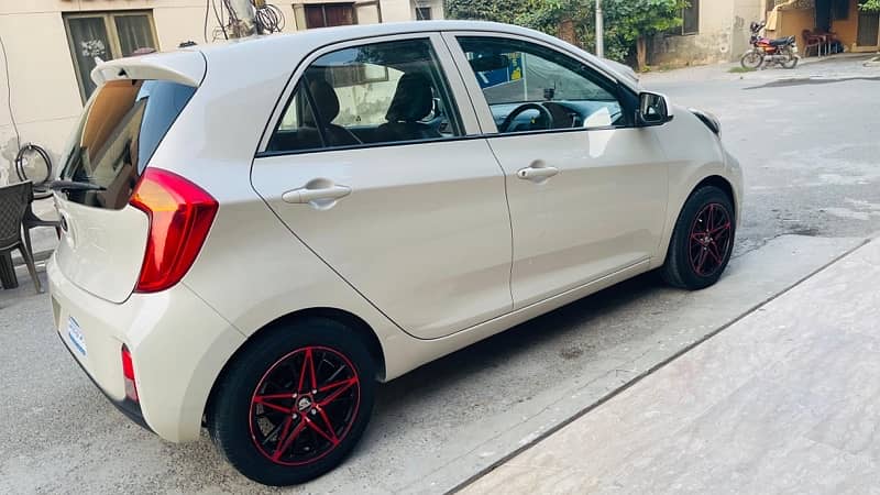 KIA Picanto 2020 1