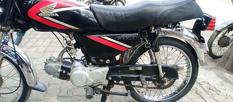 honda70cc1992 model total jenion condition bike 9