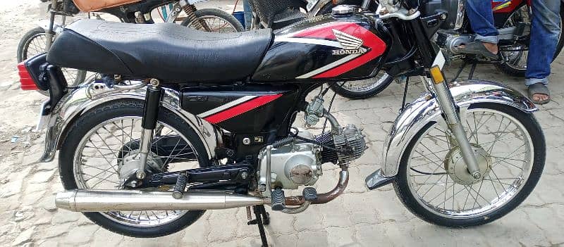 honda70cc1992 model total jenion condition bike 10