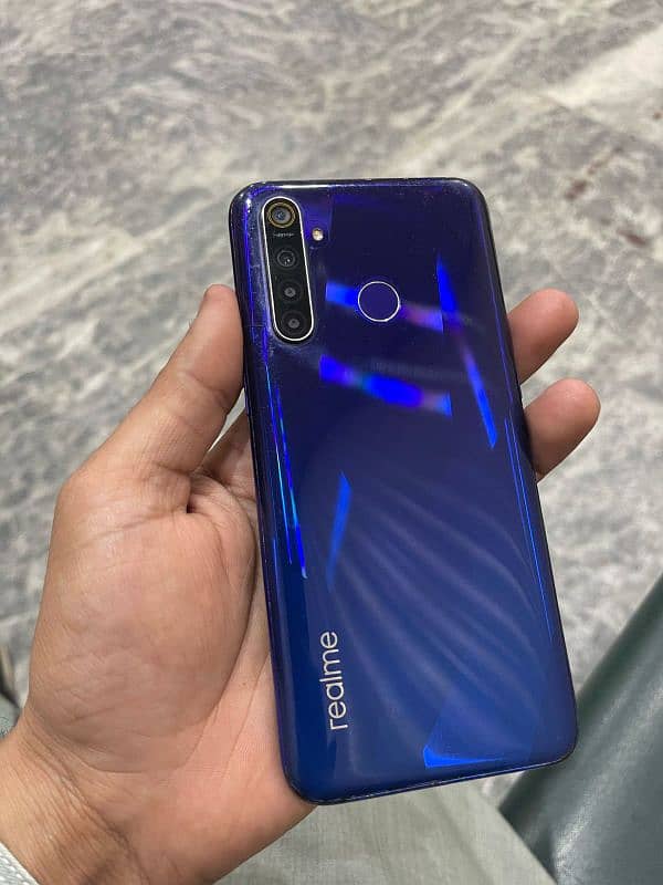 realme 5 pro 8gb 128gb 0