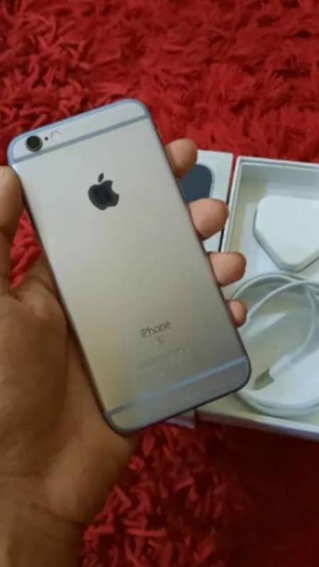 IPhone 6s 32gb 10/10 PTA APPROVED 5