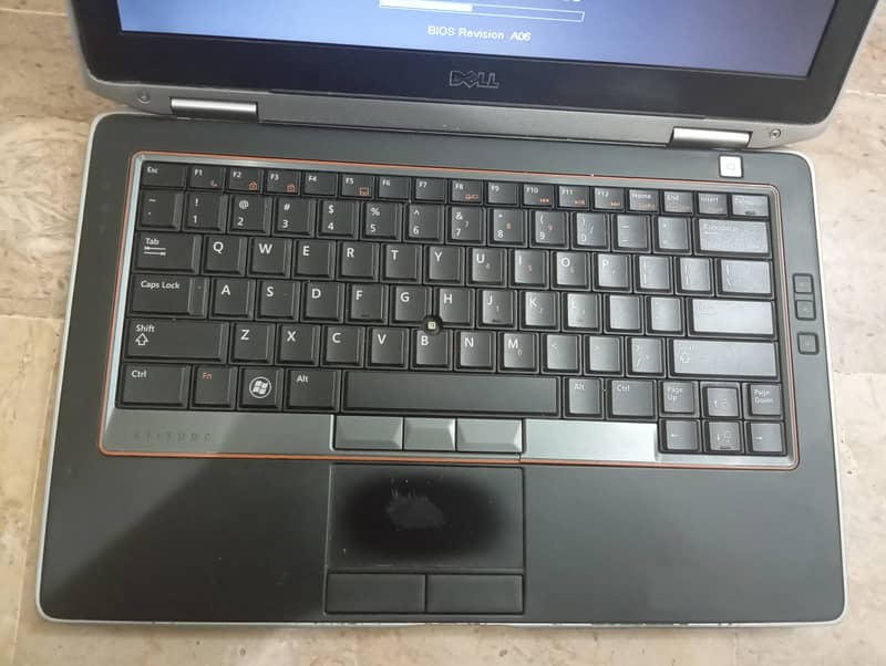 Dell Latitude 6320 core i5 (2nd generation) 4