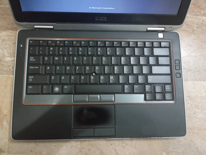 Dell Latitude 6320 core i5 (2nd generation) 6