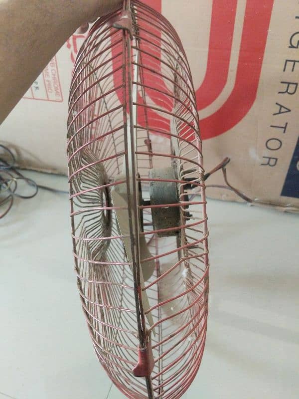 Used 12V DC fan with Heavy motor of 3.5 Ampere Best for Shops 2