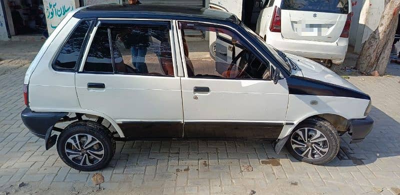 Suzuki Mehran VXR 2012 3