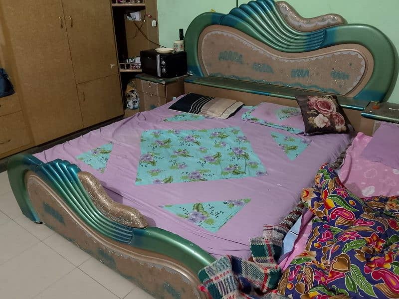 1 Used bed with dressing and site tables but without matres for sale 1