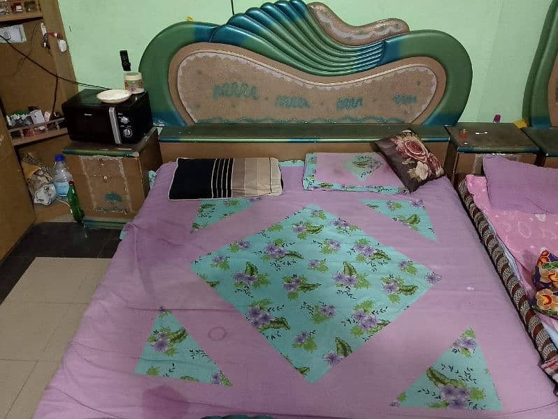 1 Used bed with dressing and site tables but without matres for sale 4