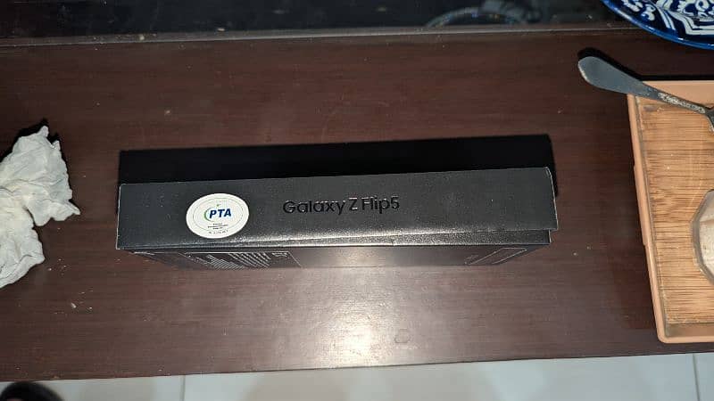 Samsung Z Flip 5 for sale 1