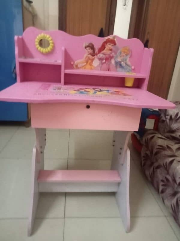 STUDY TABLE. 6
