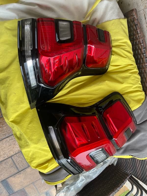 Land Cruiser Prado rear tail lights 1