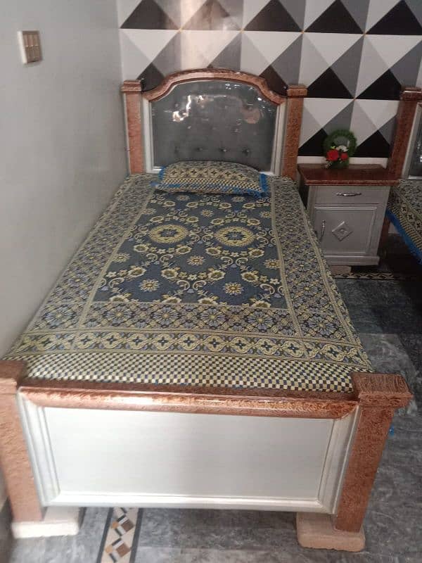 2 single bad new condition without matras 1