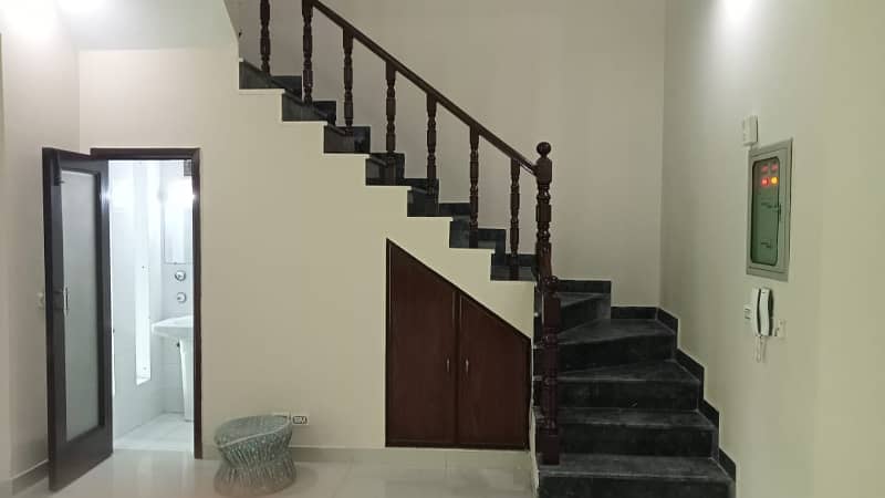 Prime Location 4 Beds 10 Marla House for Sale in Block A Green City Barki road Lahore. 9